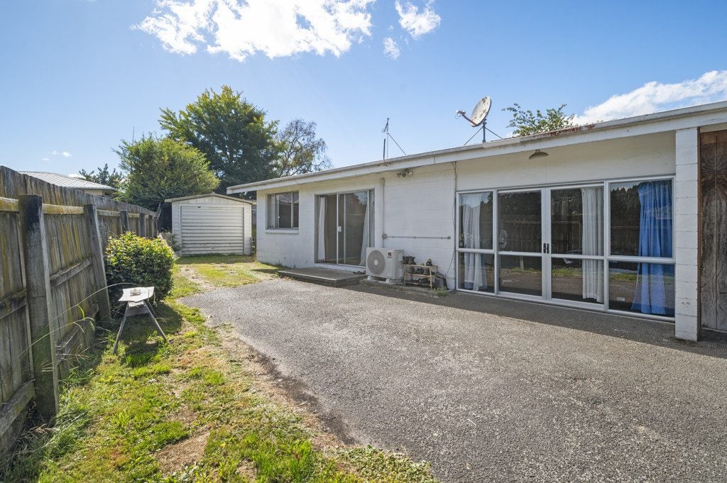 33A Steeles Lane, Western Heights, Rotorua - Carousel 1