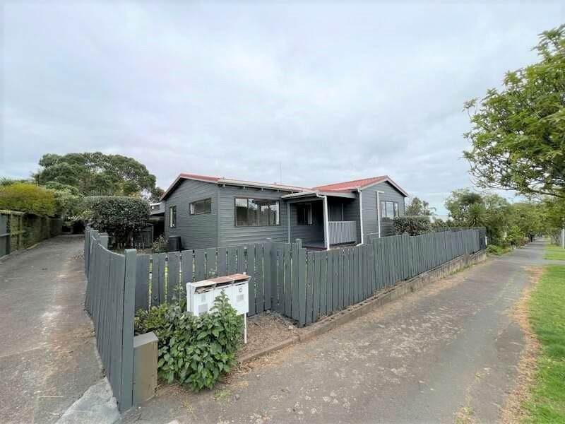 14A Alverston Street, Waterview, Auckland - Carousel 1
