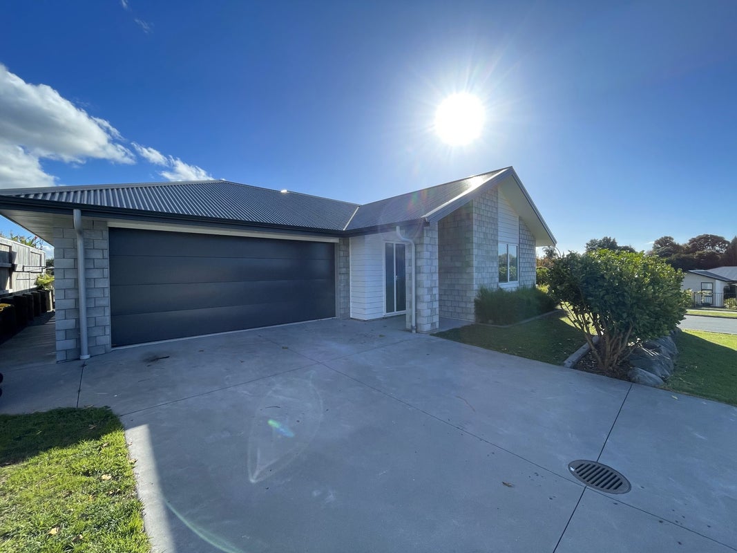 54 Ruba Way, Ohauiti, Tauranga - Carousel 1