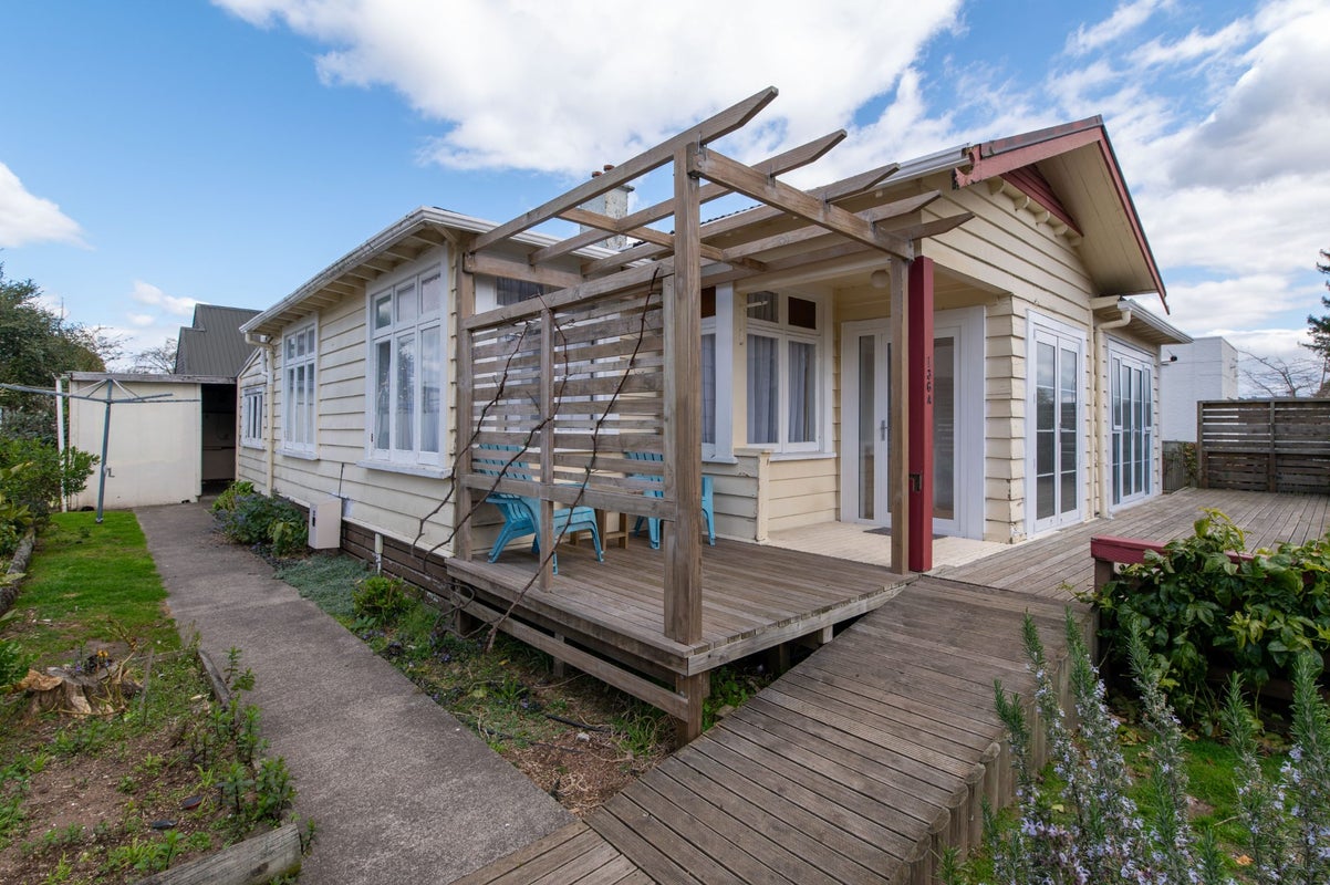 136A Malfroy Road, Victoria, Rotorua - Carousel 1