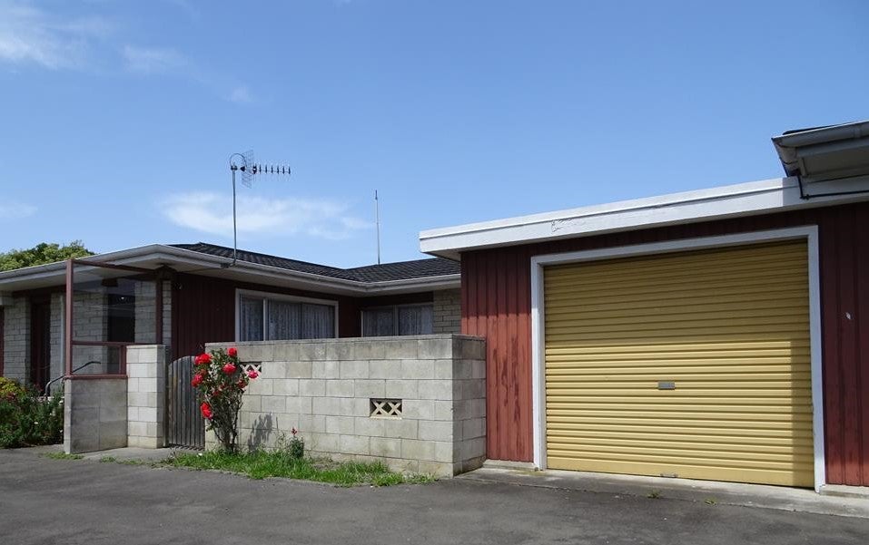 1106 Heretaunga Street East, Parkvale, Hastings - Carousel 1