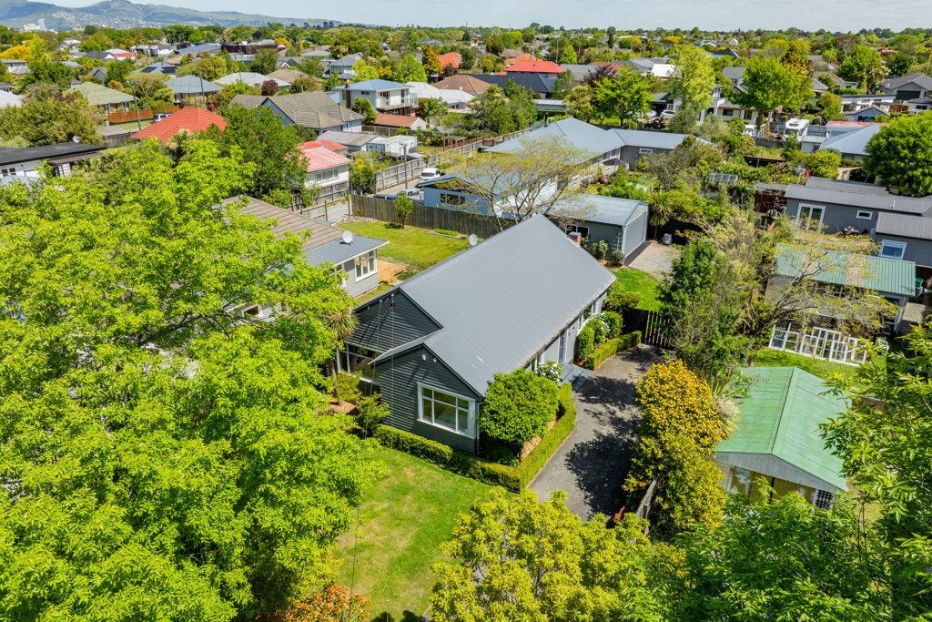37 Jameson Avenue, St Albans, Christchurch - Carousel 23