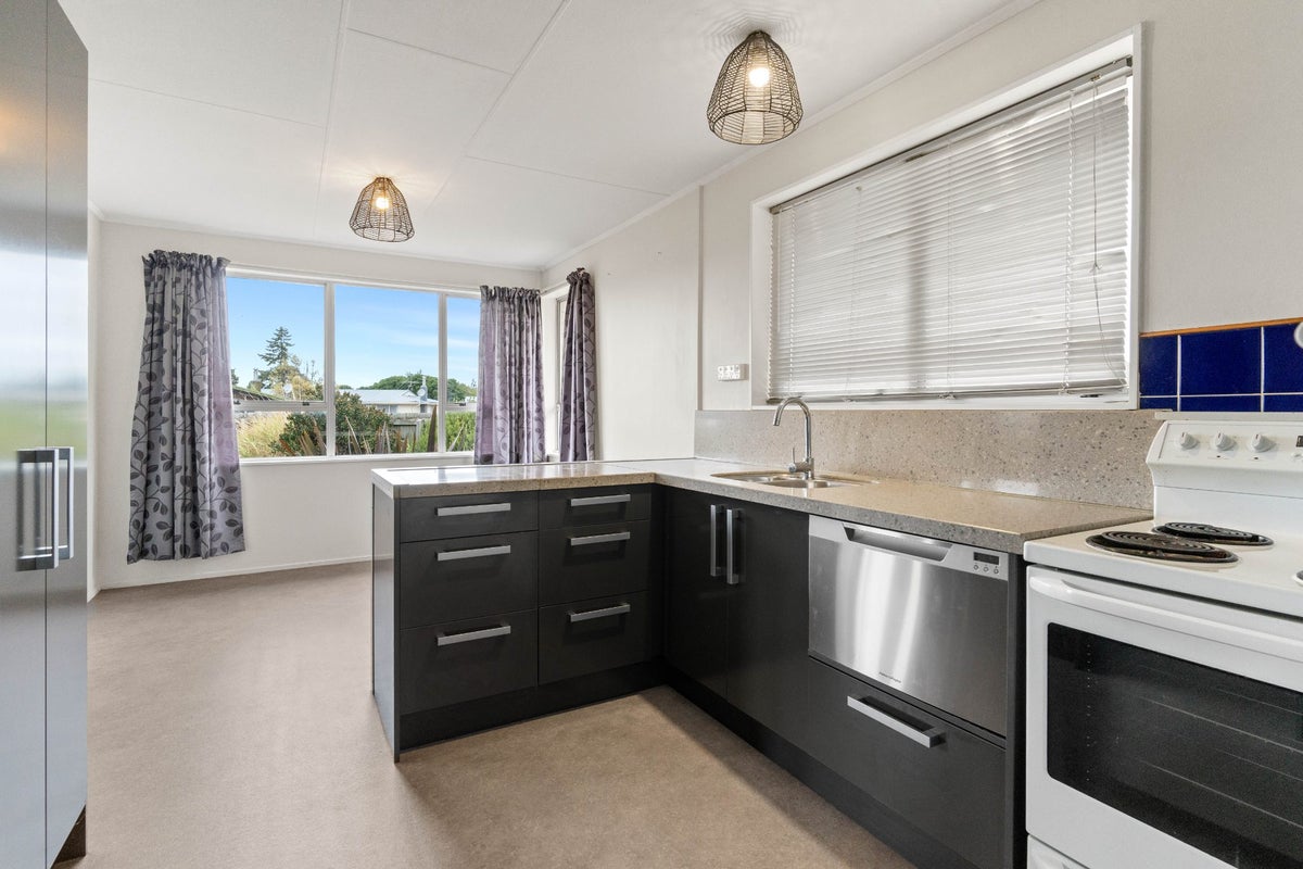 12 Manchester Street, Solway, Masterton - Carousel 2