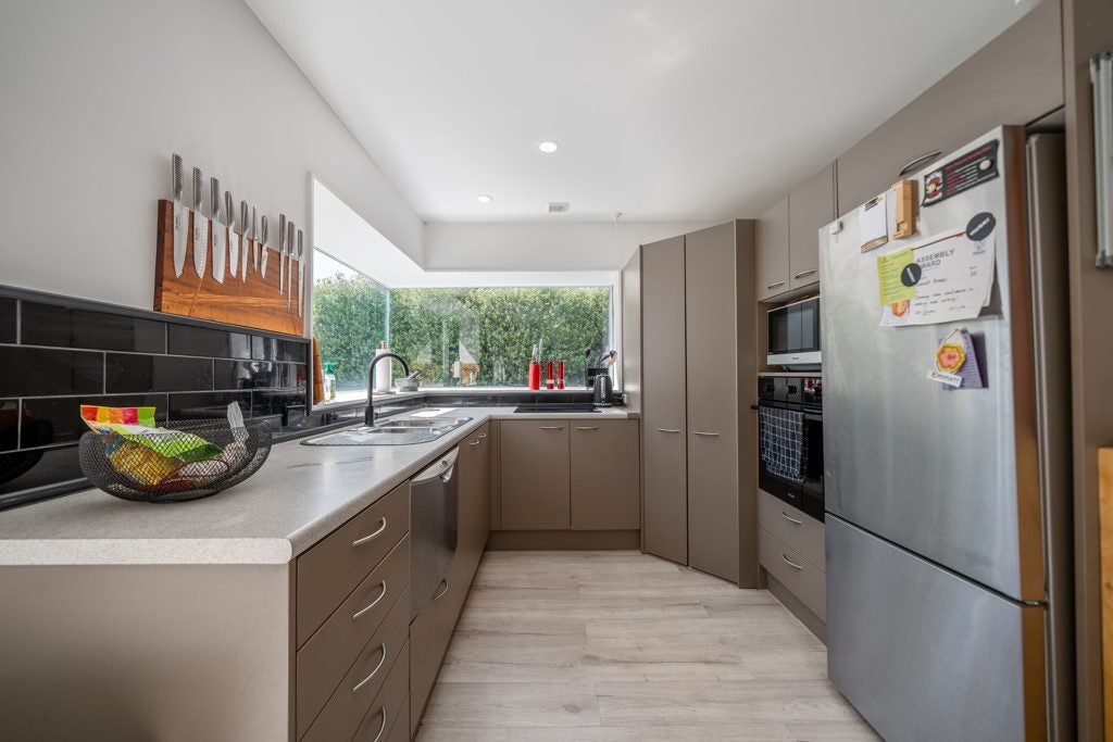 30B Surfers Place, North New Brighton, Christchurch - Carousel 2