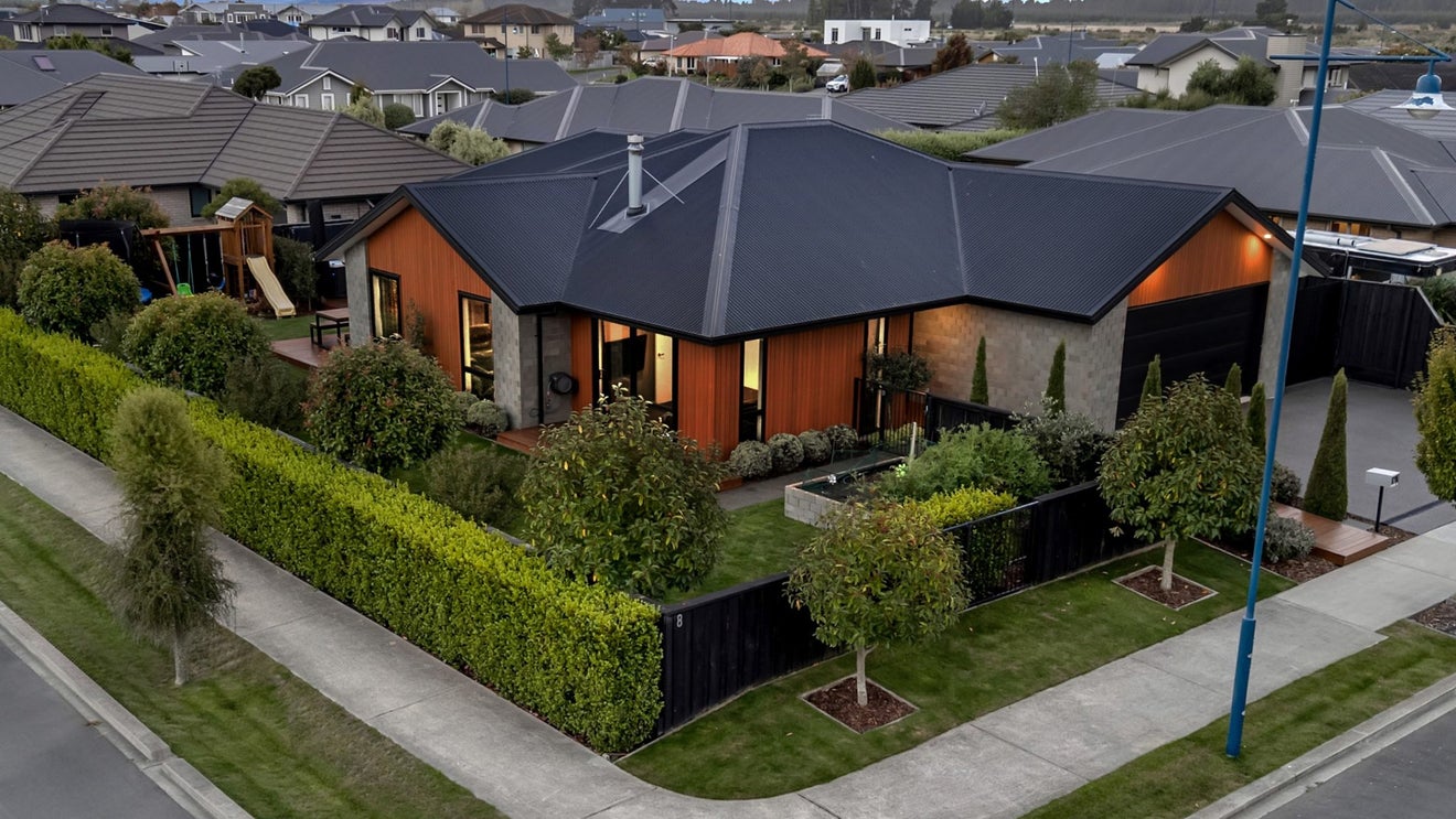 8 Turvey Street, Pegasus, Pegasus - Carousel 1