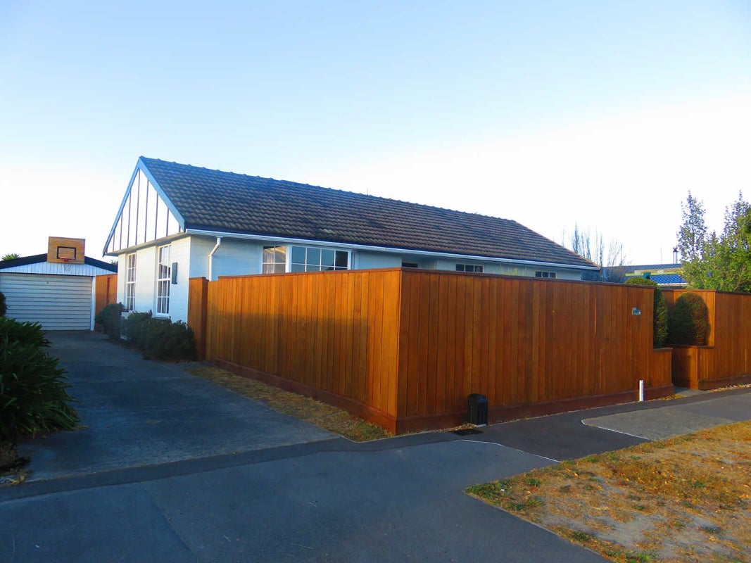 7 Pegasus Avenue, North New Brighton, Christchurch - Carousel 1