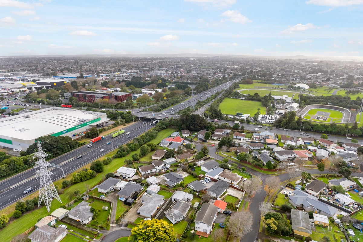 3 Seton Place, Clover Park, Auckland - Carousel 22