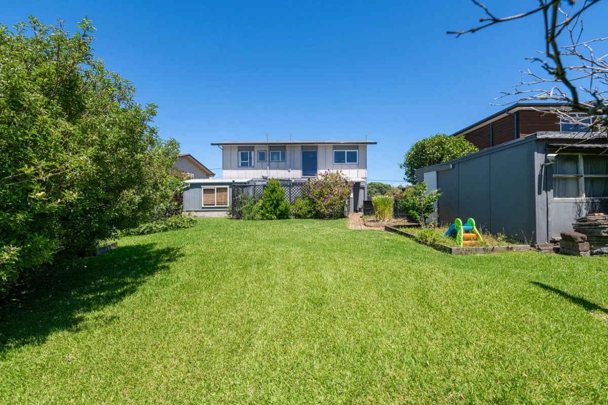 29 Melandra Road, Stanmore Bay, Whangaparaoa - Carousel 21
