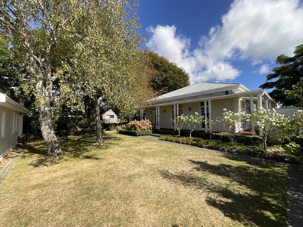 30 Ballance Street, Lower Vogeltown, New Plymouth - Carousel 2