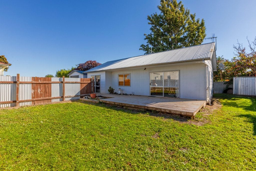 69C Riverbend RD, ONEKAWA, NAPIER - Carousel 2