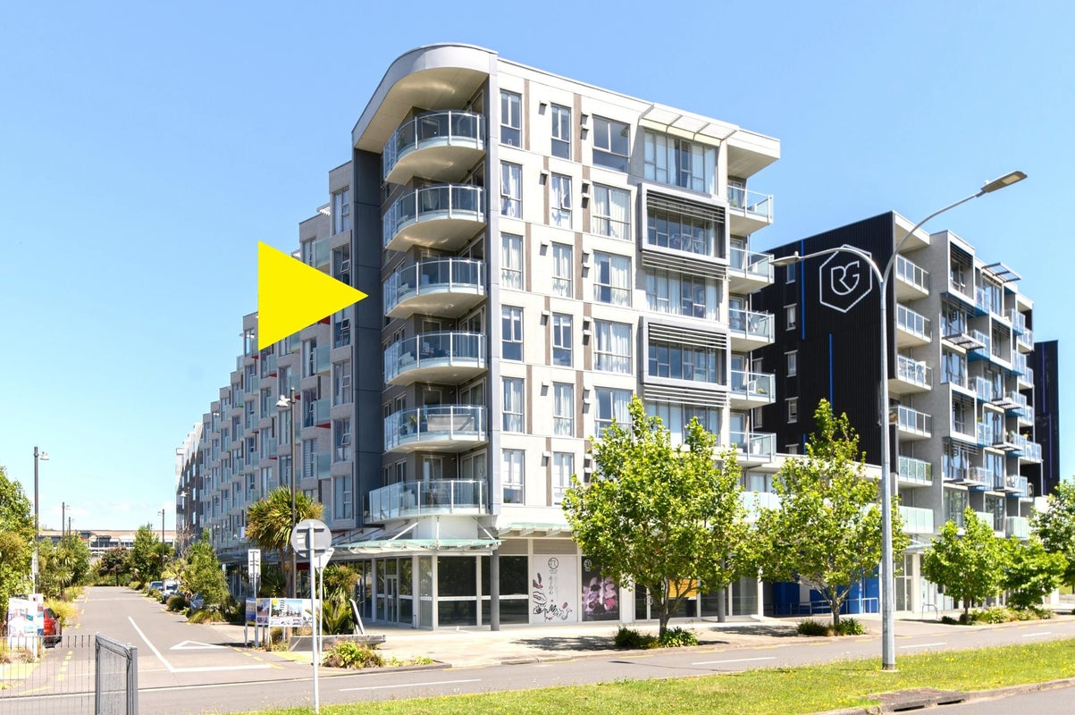 401/1 Rose Garden Lane, Albany, Auckland - Carousel 1
