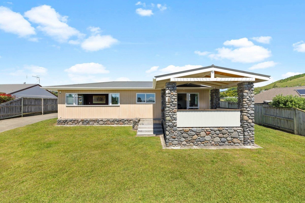 5 Ngati Parekaawa Drive, Kuratau, Turangi - Carousel 1