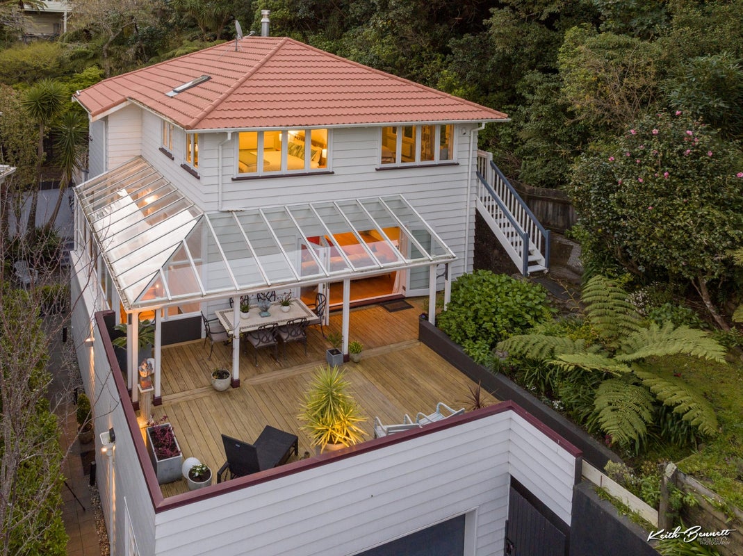 15 Easdale Street, Kelburn, Wellington - Carousel 2