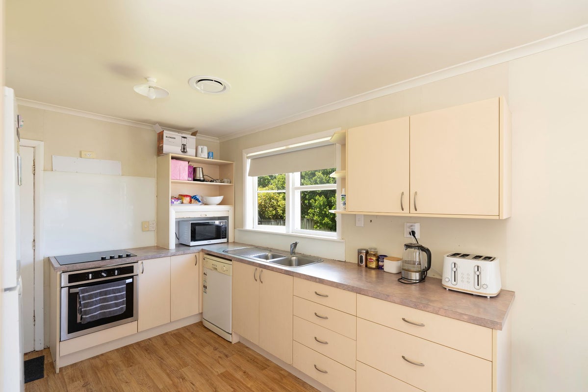 34 Dorset Street, Levin, Levin - Carousel 2