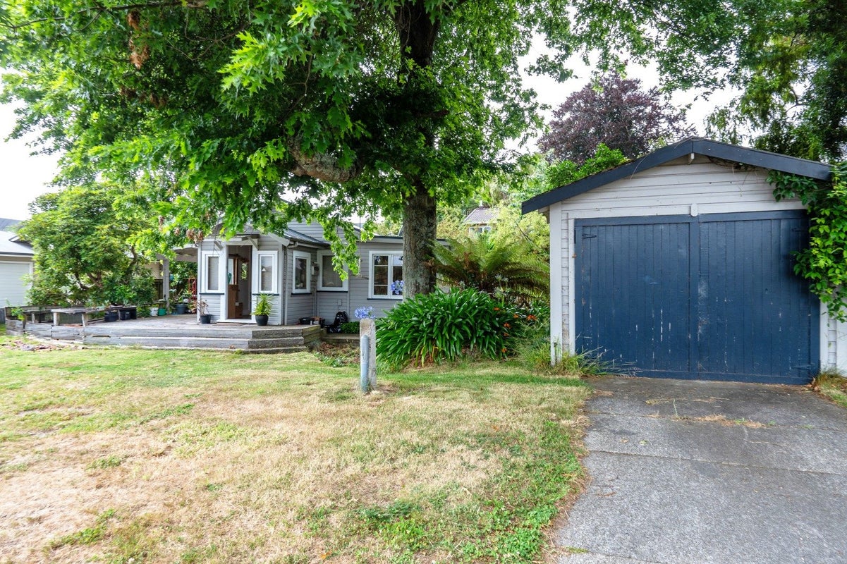 14 Kurupae Road, Hilltop, Taupo - Carousel 12