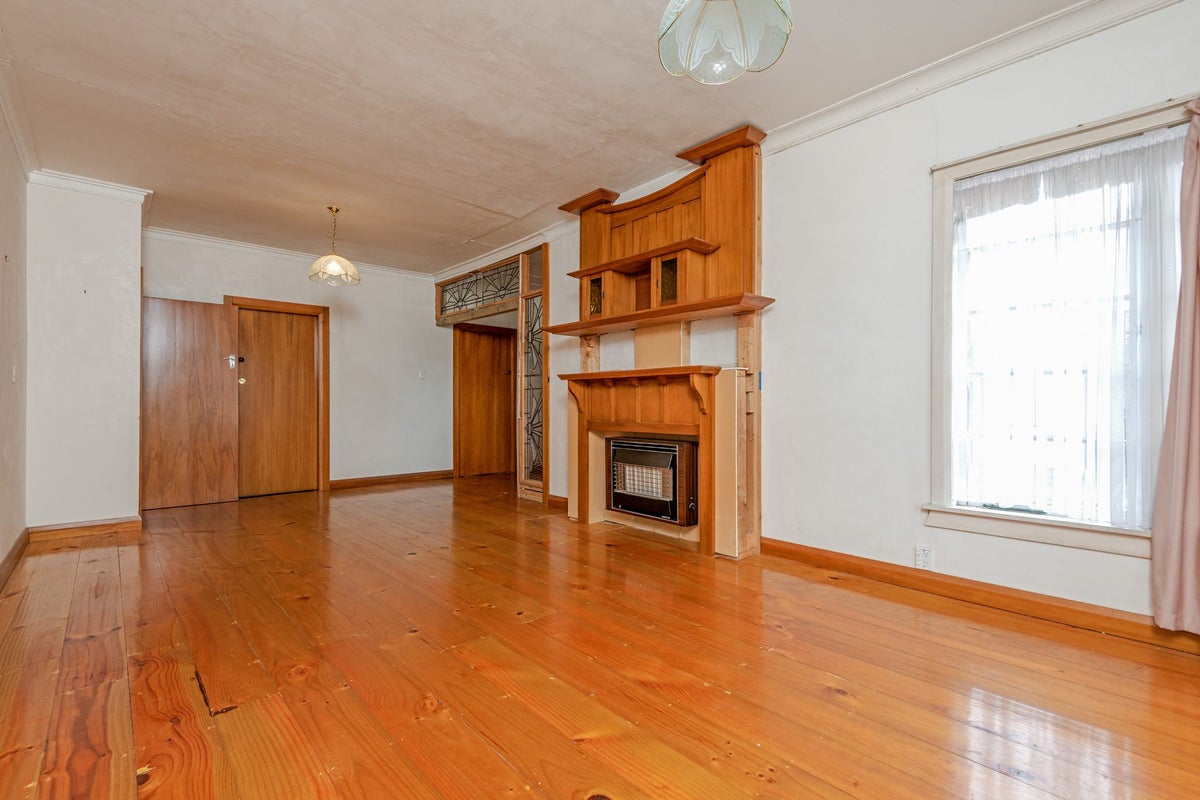 64 Bryant Street, Takaro, Palmerston North - Carousel 2