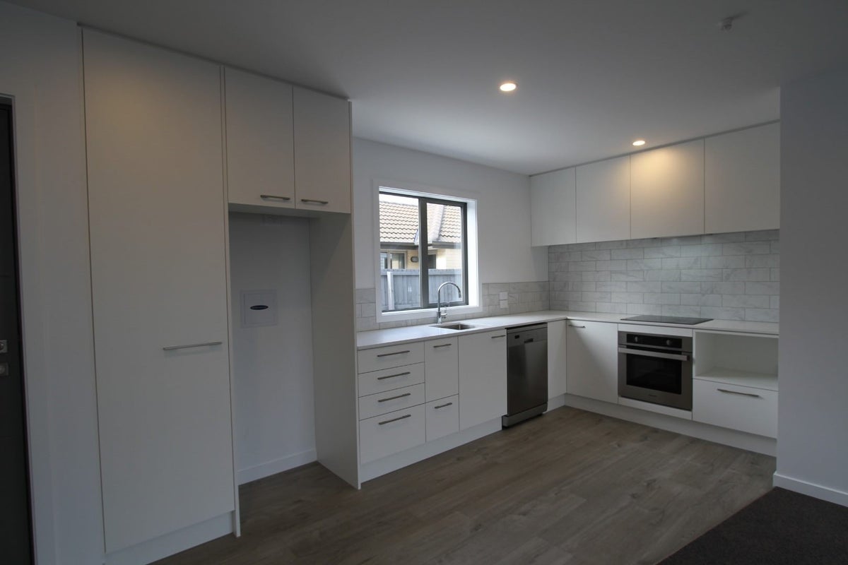 4/11 Millar Street, Sydenham, Christchurch - Carousel 2