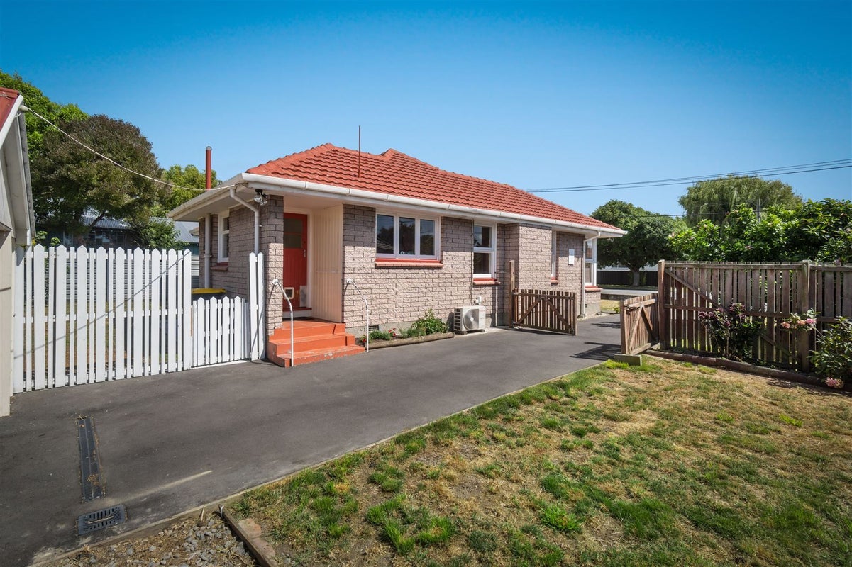 30 McBratneys Road, Dallington, Christchurch - Carousel 2