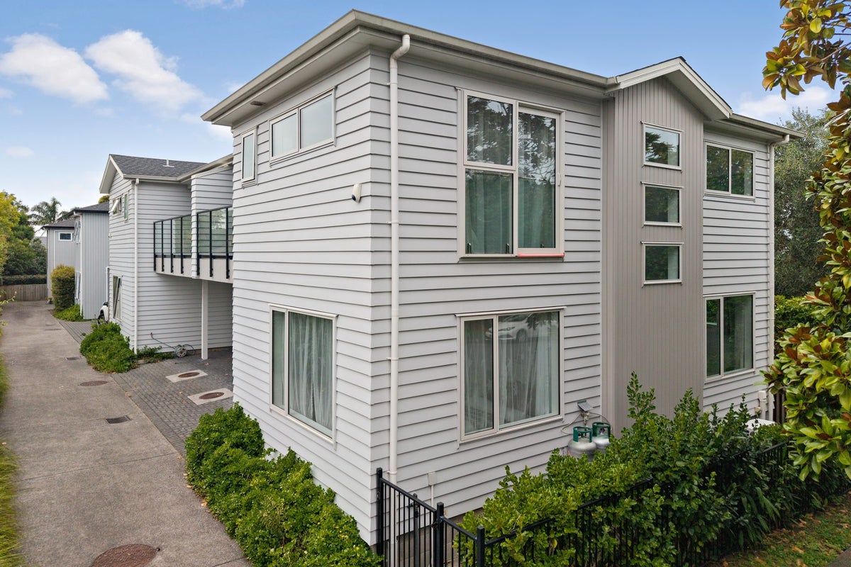 39A Spring Street, Onehunga, Auckland - Carousel 1