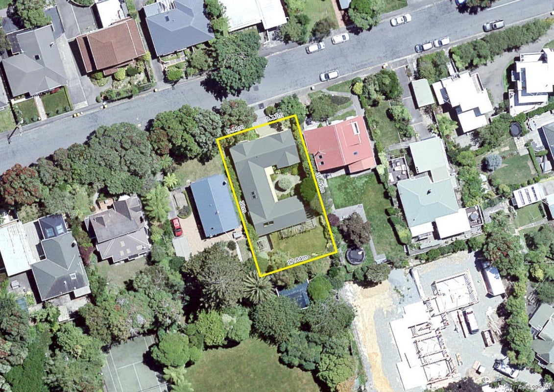 14 Waikare Street, Karori, Wellington - Carousel 15