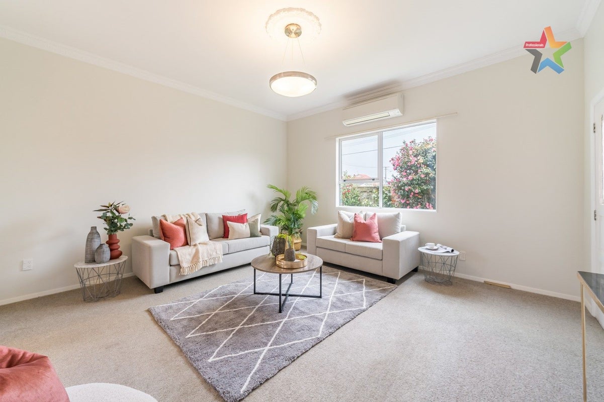 34 William Street, Petone, Lower Hutt - Carousel 2