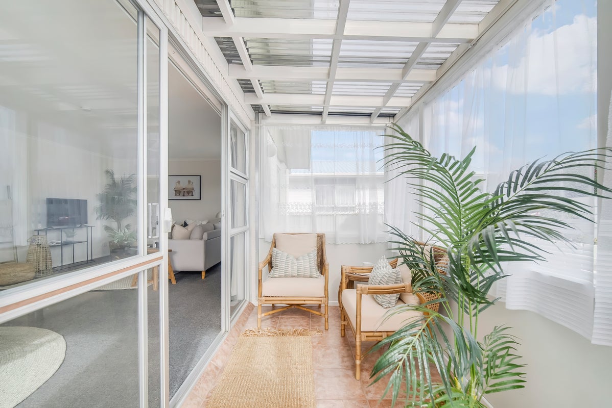 3/246 Courtenay Street, Strandon, New Plymouth - Carousel 2