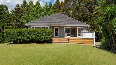 2 WADE PL, Welcome Bay, Tauranga - Carousel 1