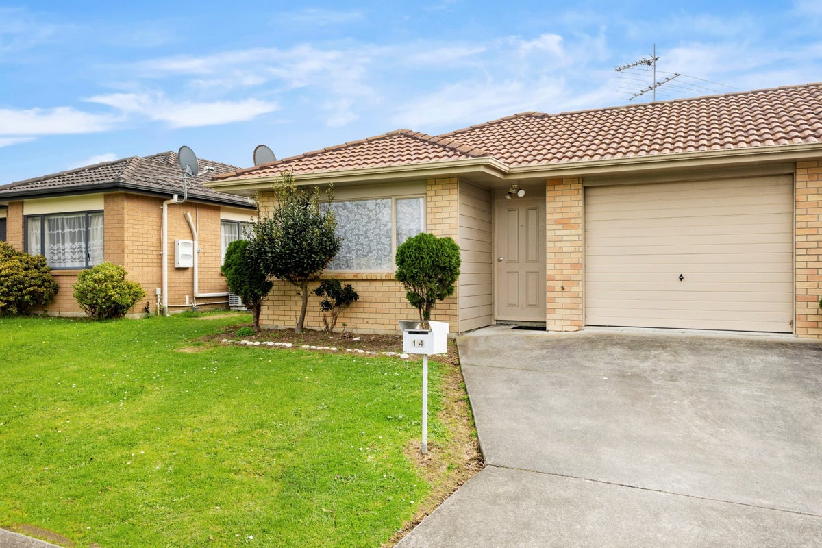 14 Ceasar Place, Favona, Auckland - Carousel 1