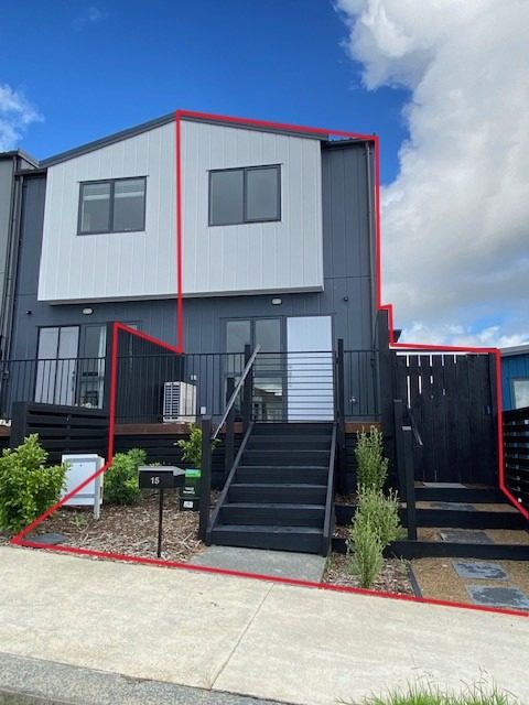 15 Canna Street, Totara Park, Auckland - Carousel 1
