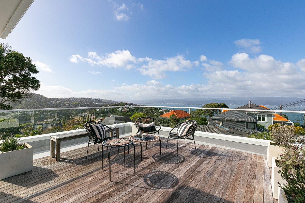 20 Roscoe Terrace, Wadestown, Wellington - Carousel 2