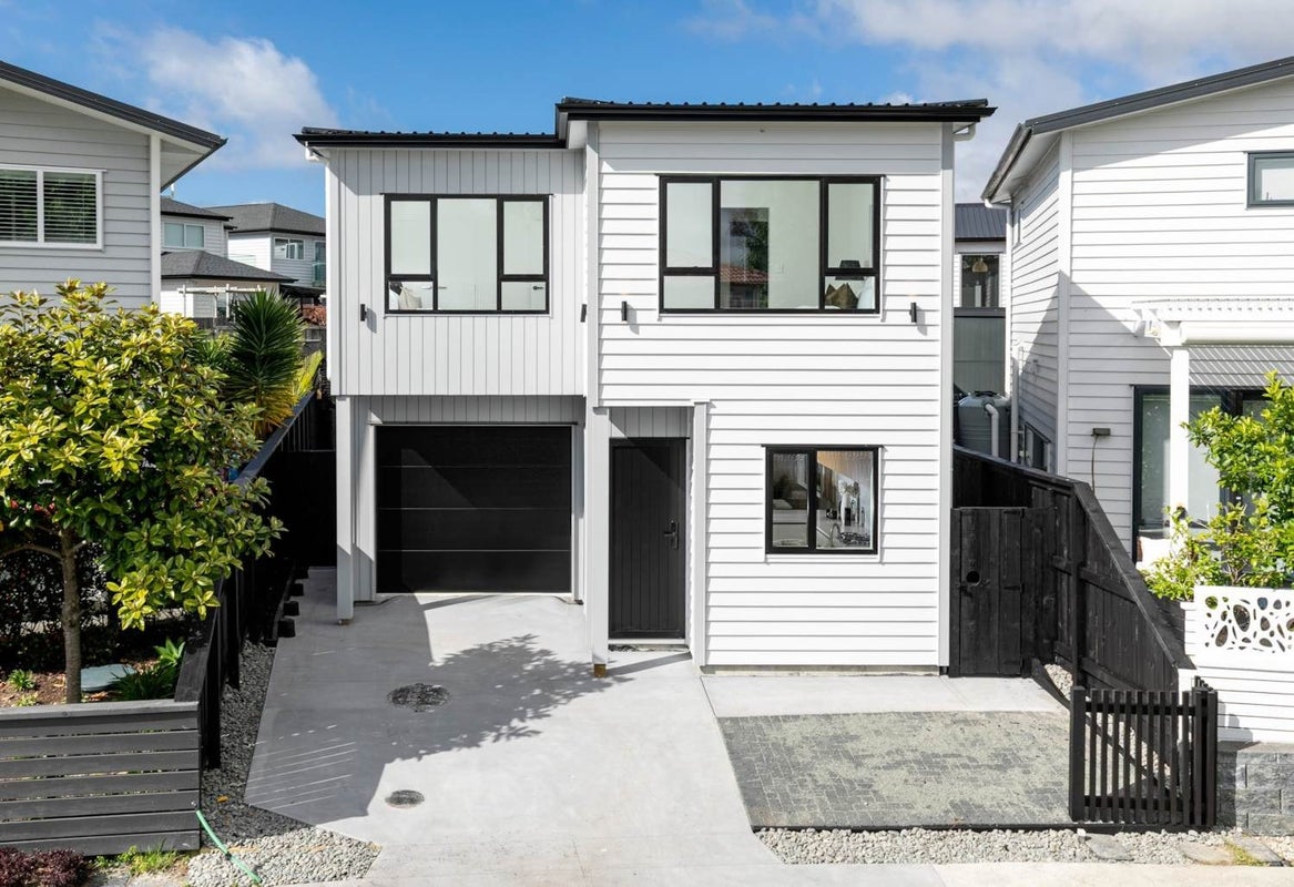 3 Riroriro Road, Hobsonville, Auckland - Carousel 1