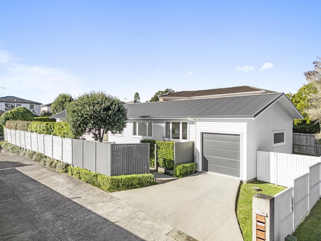 114A Gowing Drive, Meadowbank, Auckland - Carousel 2
