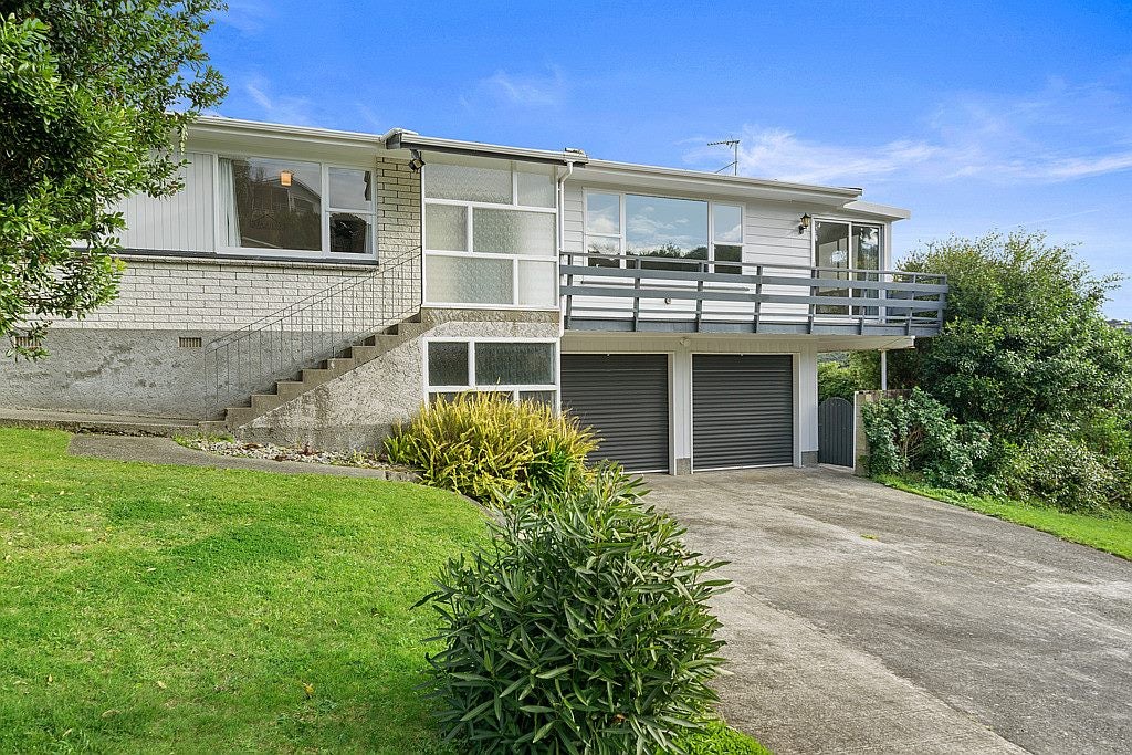 2 Annan Grove, Papakowhai, Porirua - Carousel 15