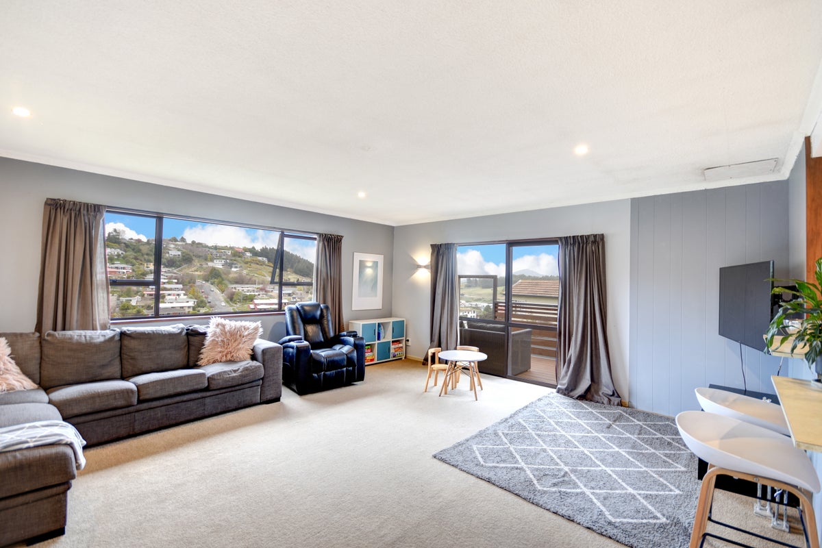 305 Kenmure Road, Kenmure, Dunedin - Carousel 2