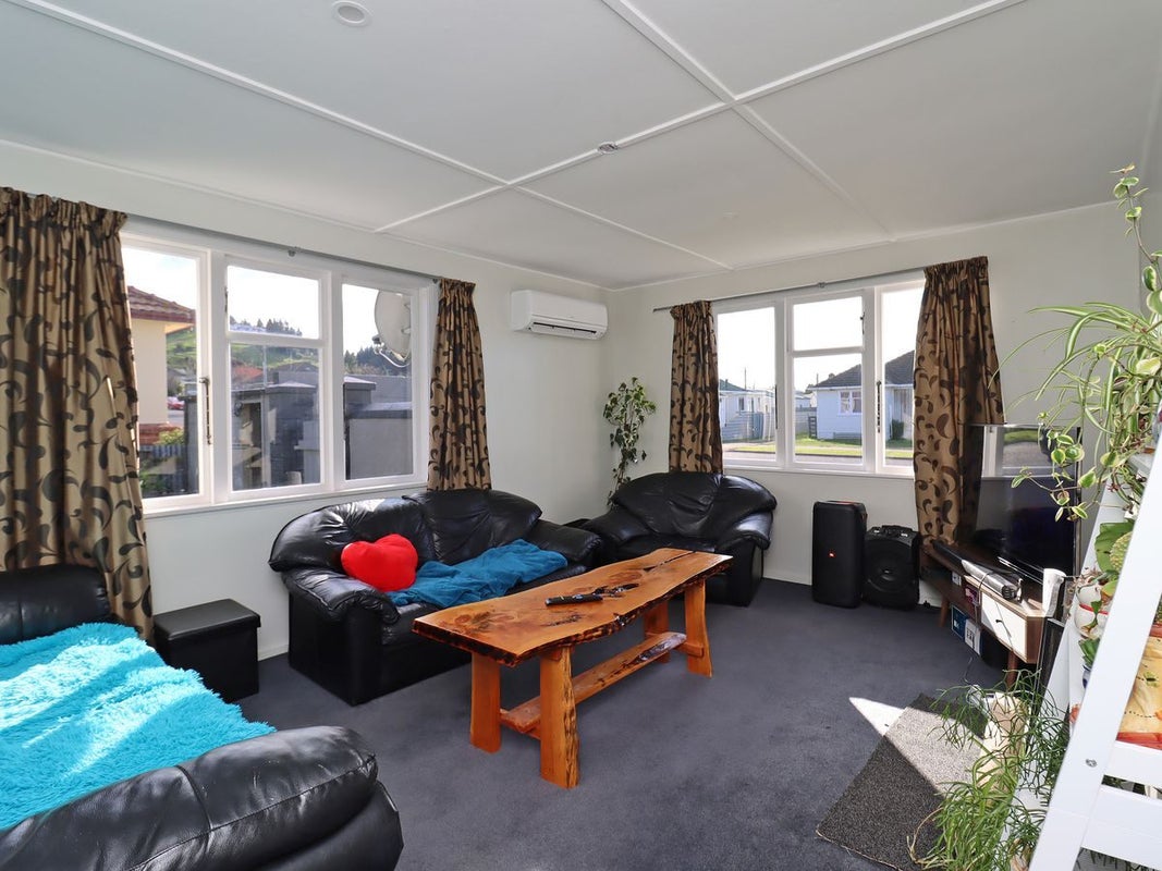 21 Frome Street, Oamaru North, Oamaru - Carousel 2