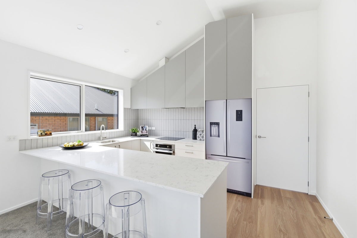 69 Smith Street, Woolston, Christchurch - Carousel 1