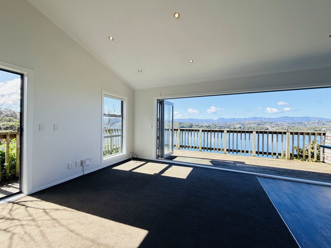55A Overtoun Terrace, Hataitai, Wellington - Carousel 2