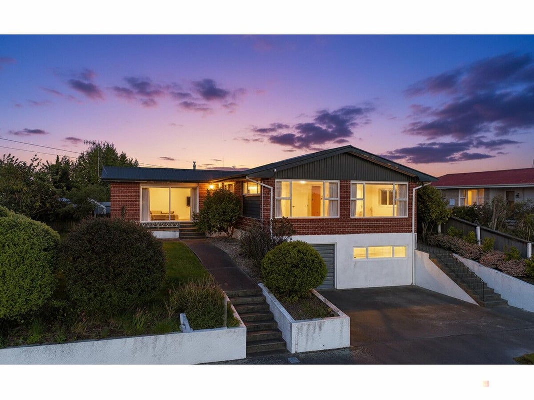 8 Kowhai Street, Highfield, Timaru - Carousel 1