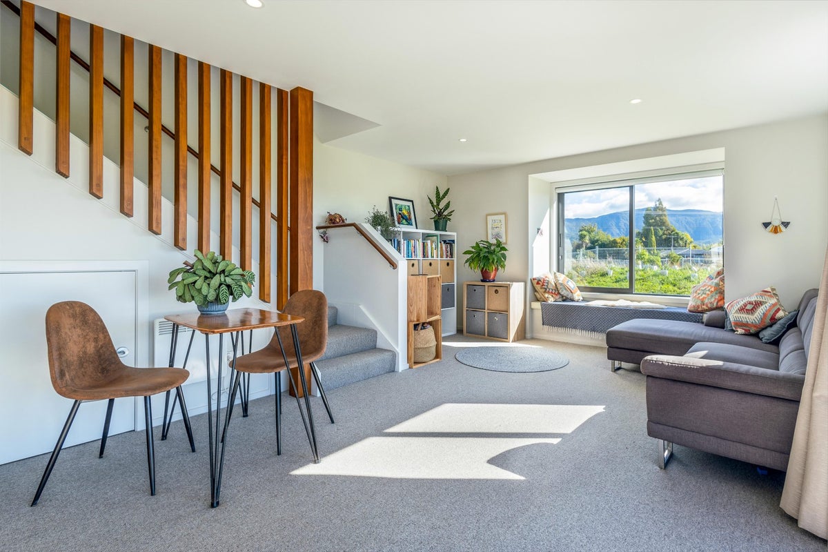 6/43 Meihana Street, Takaka, Takaka - Carousel 2