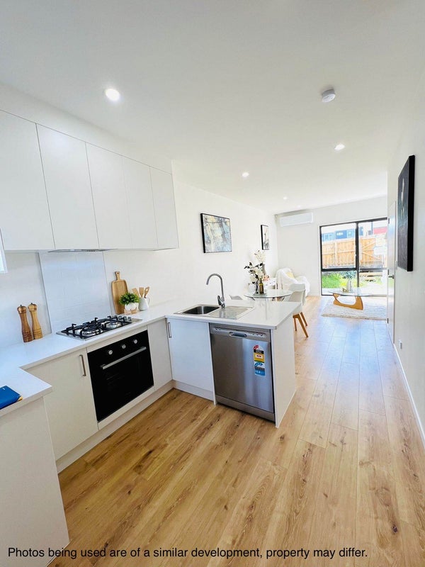 7 Creekside Way, Flat Bush, Auckland - Carousel 12