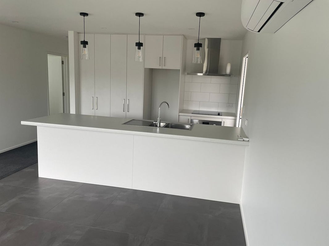 8 Kakariki Lane, Ohauiti, Tauranga - Carousel 1