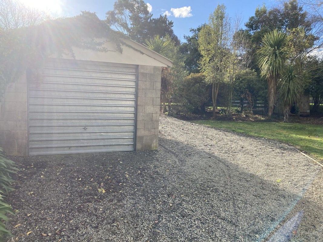 52 Timaru Road, Waimate, Waimate - Carousel 16