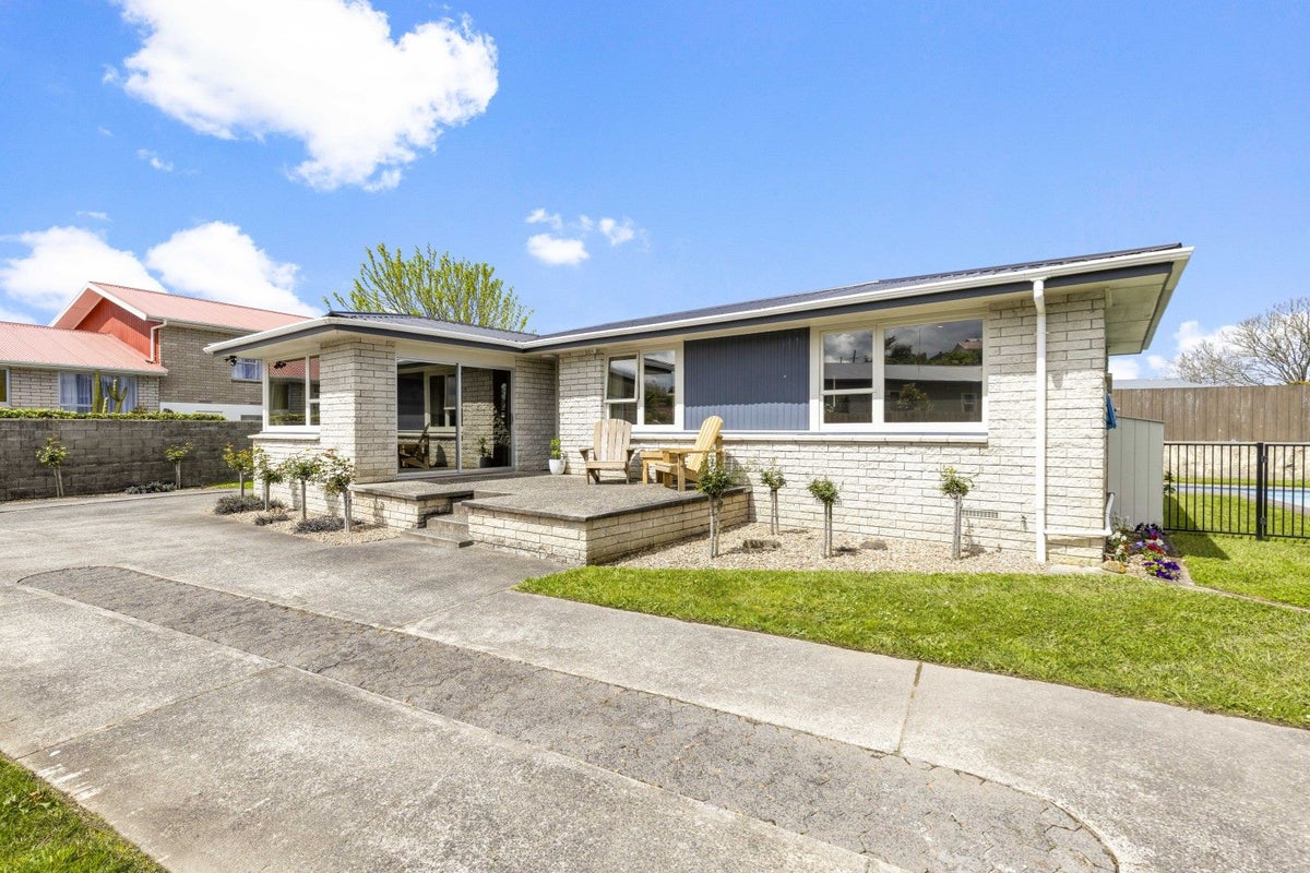 11 Robyn Place, Dinsdale, Hamilton - Carousel 2