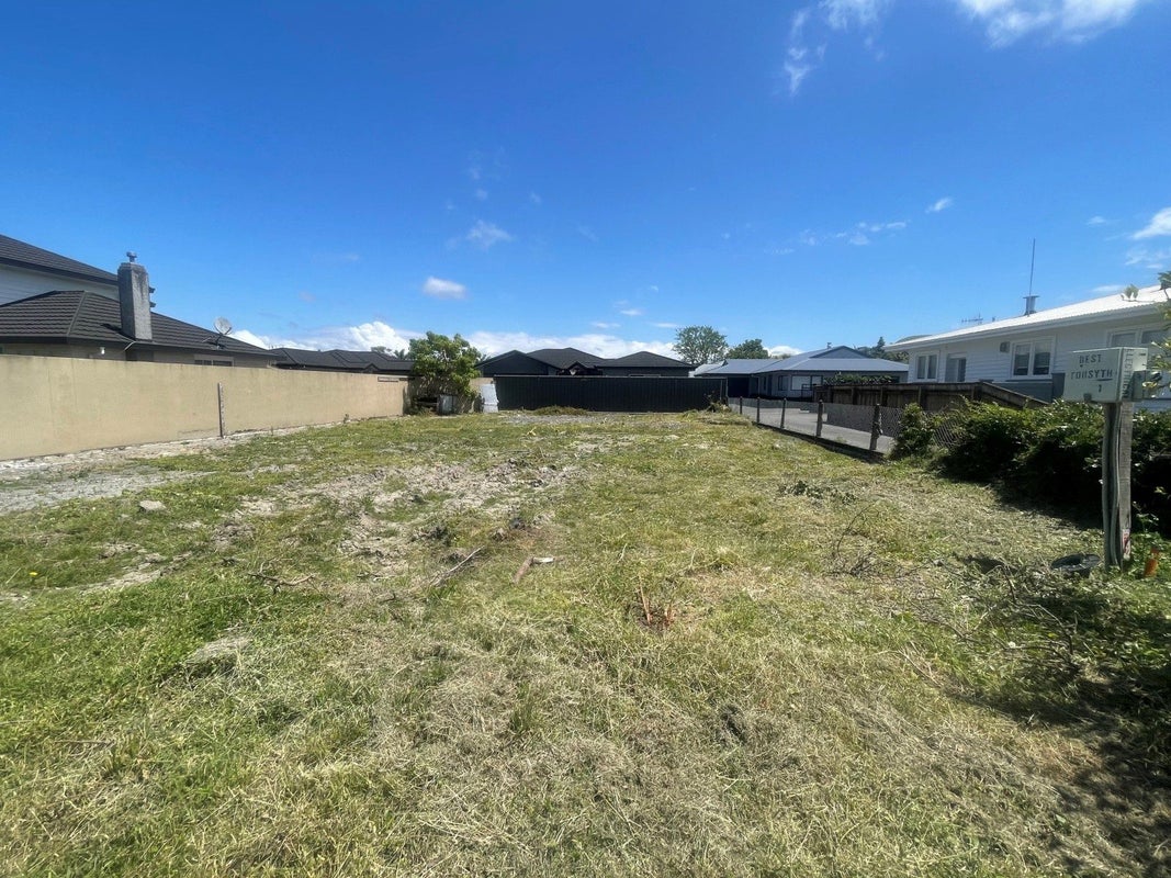 150 Auckland Road, Greenmeadows, Napier - Carousel 2