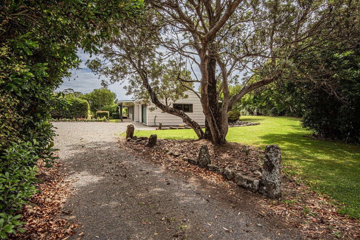 36 Draffin Road, Whangarei - Carousel 1