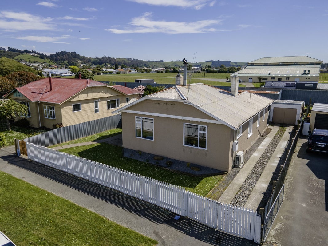 12 Lynn Street, Oamaru North, Oamaru - Carousel 15
