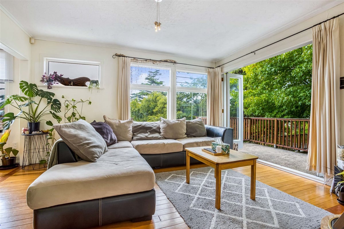 1/195 Metcalfe Road, Ranui, Auckland - Carousel 2