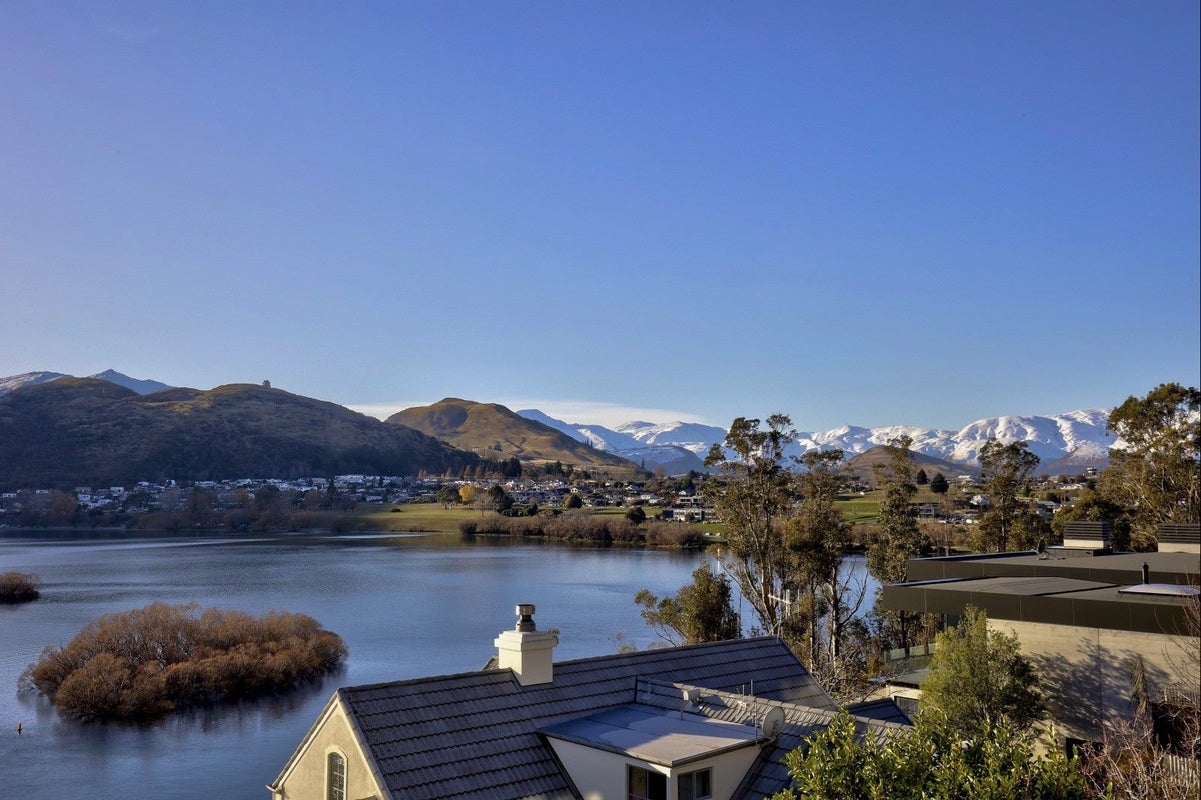 7A Willow Place, Kawarau Falls, Queenstown - Carousel 2