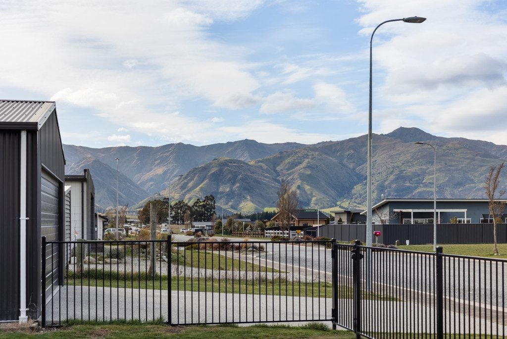 57 Hewson Crescent, Wanaka - Carousel 2