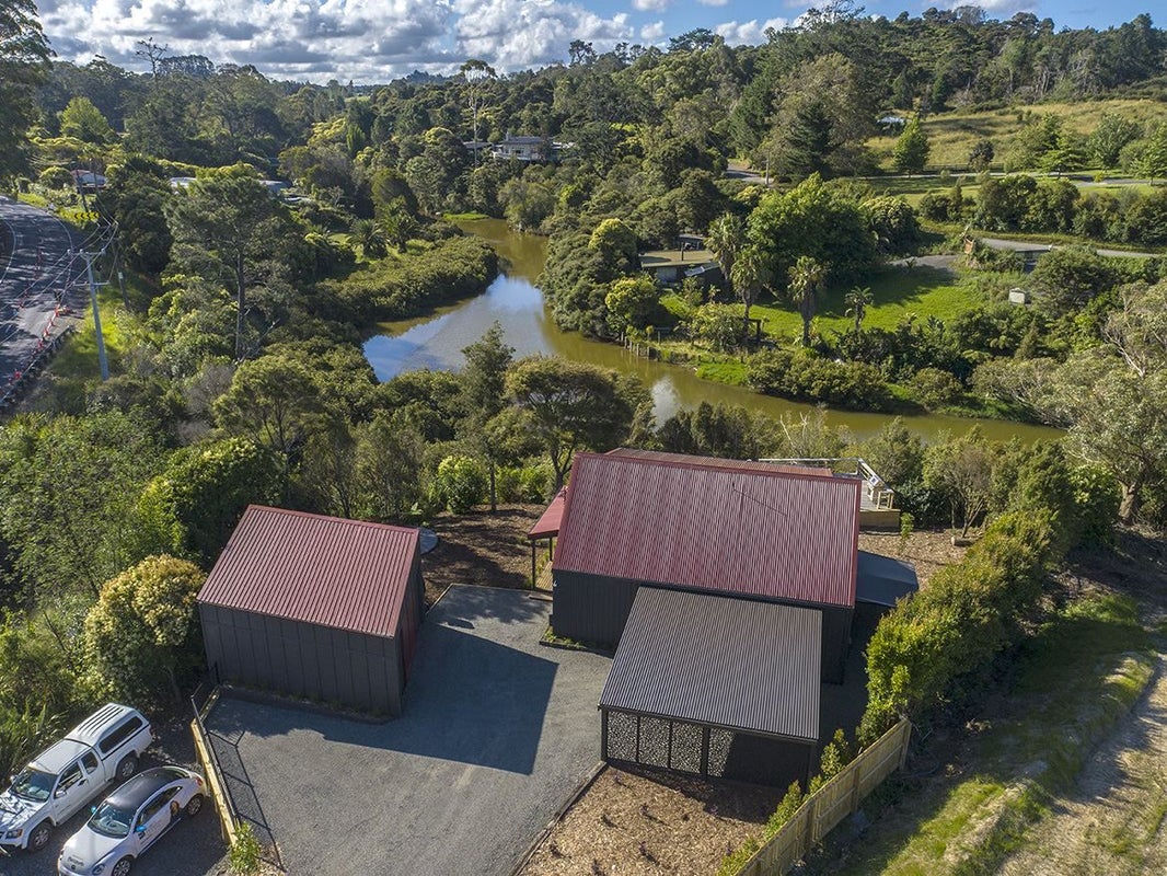 330 Wainui Road, Silverdale - Carousel 24